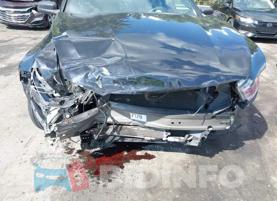 1FAHP2MK2JG110696 Photo# 6