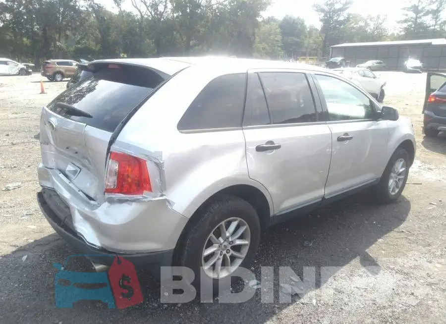 2FMDK3GC4DBB30442 Photo# 4