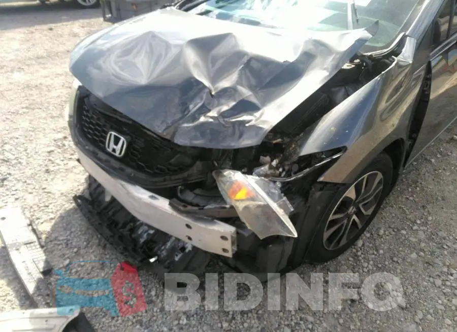 19XFB2F82DE022401 Photo# 6