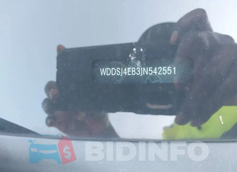 WDDSJ4EB3JN542551 Photo# 9