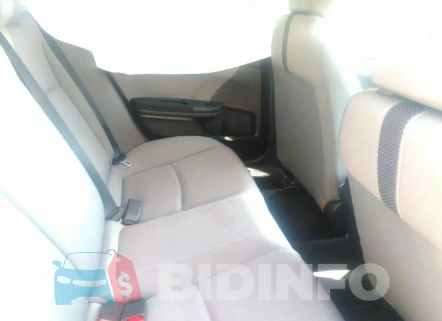 19XFC2F68LE025569 Photo# 8