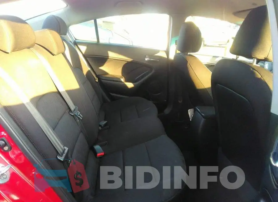 KNAFK4A63G5549944 Photo# 8