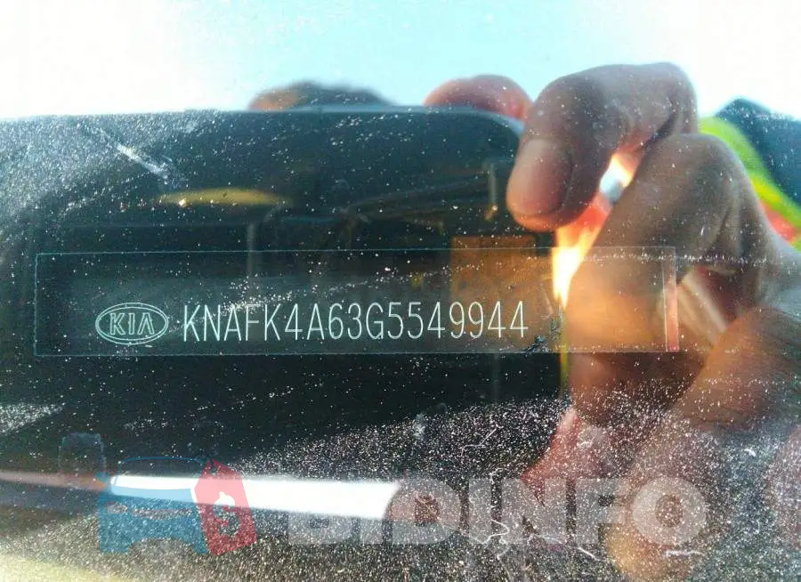 KNAFK4A63G5549944 Photo# 9