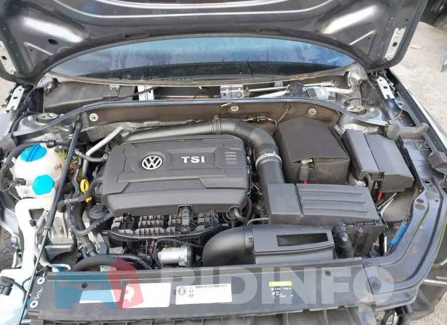 1VWGT7A37HC004366 Photo# 10