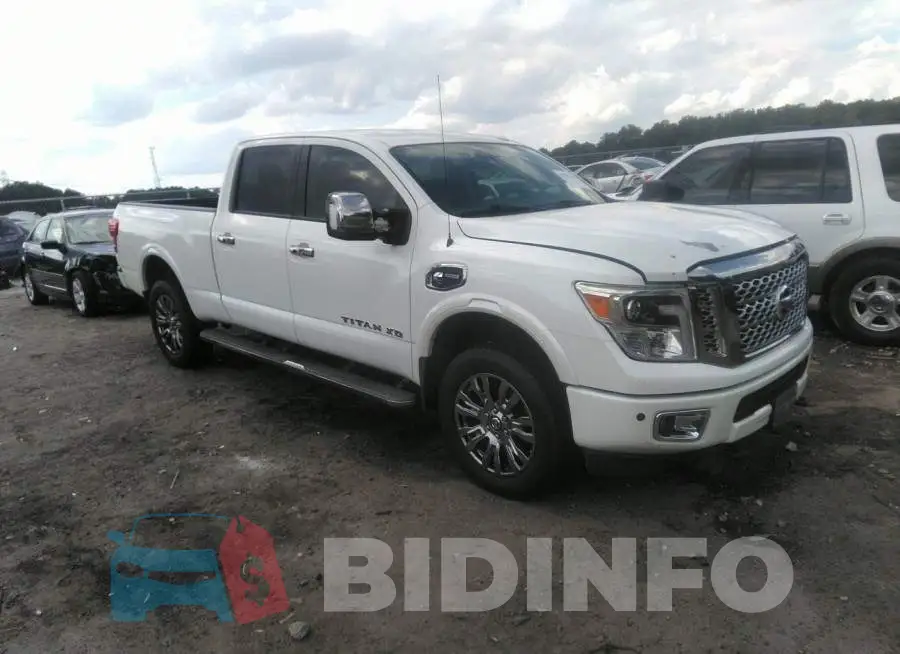1N6BA1F24GN516652 Photo# 1