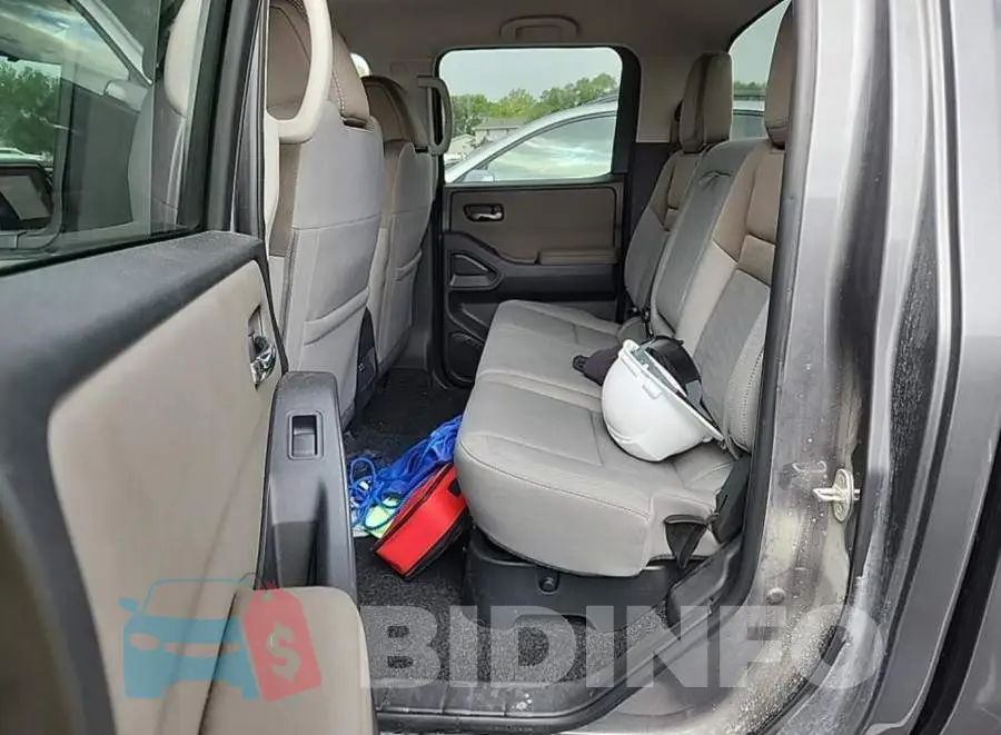 1N6ED1EK5NN655076 Photo# 7