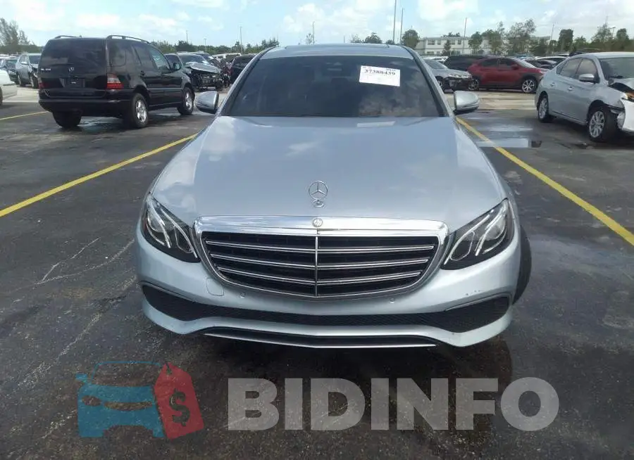 WDDZF4JB4HA205183 Photo# 6