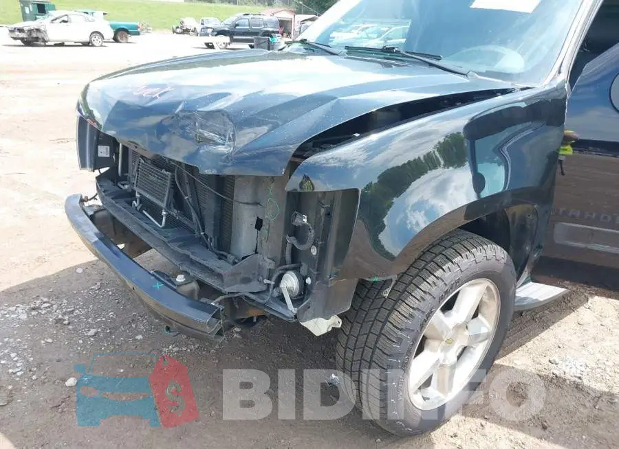 1GNSKBE01DR376030 Photo# 6
