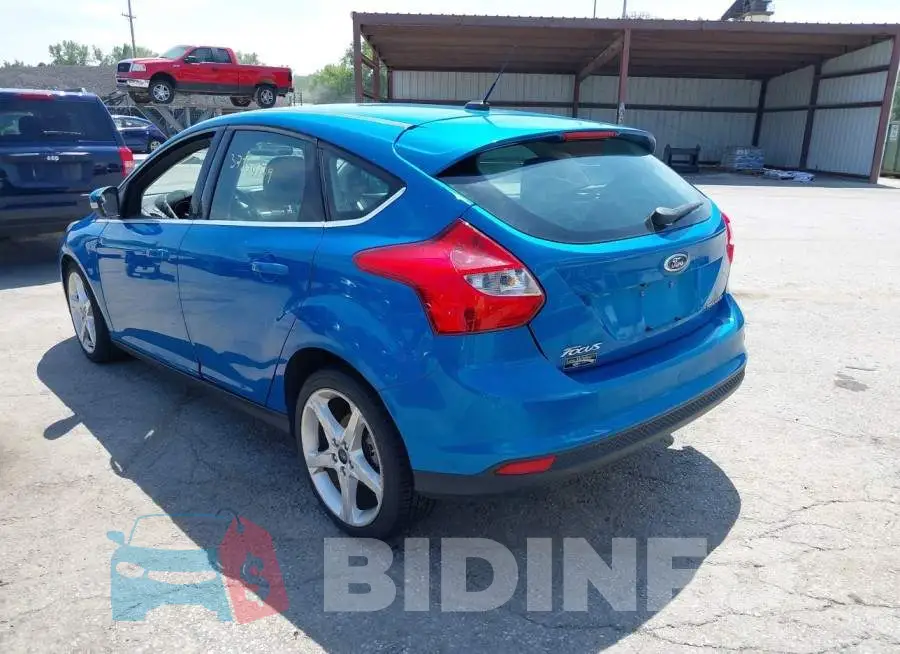 1FADP3N27DL158676 Photo# 3