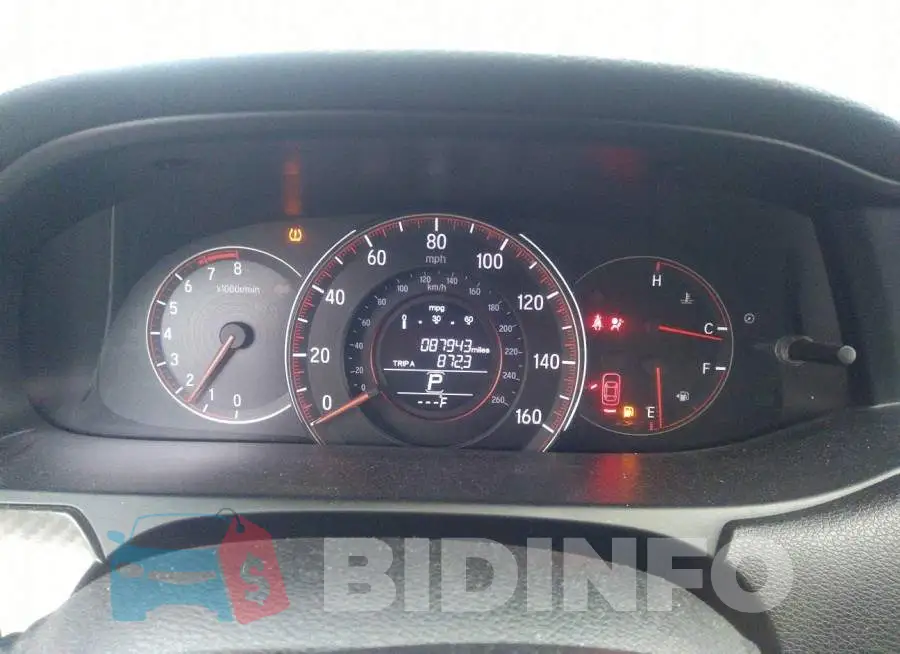 1HGCR2F52HA292436 Photo# 7