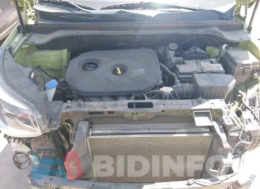 KNDJP3A5XJ7891502 Photo# 10