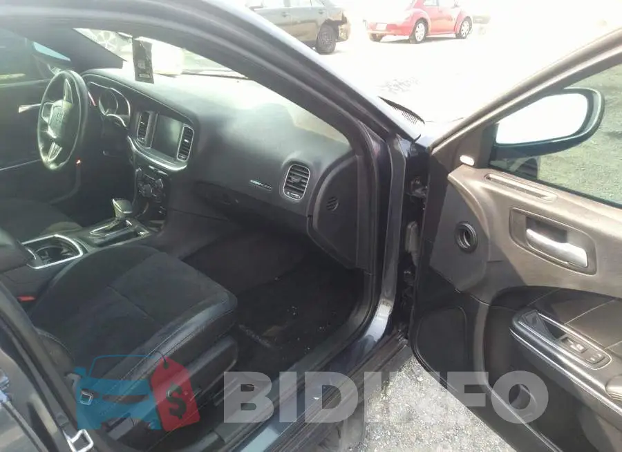2C3CDXGJ4GH325625 Photo# 5