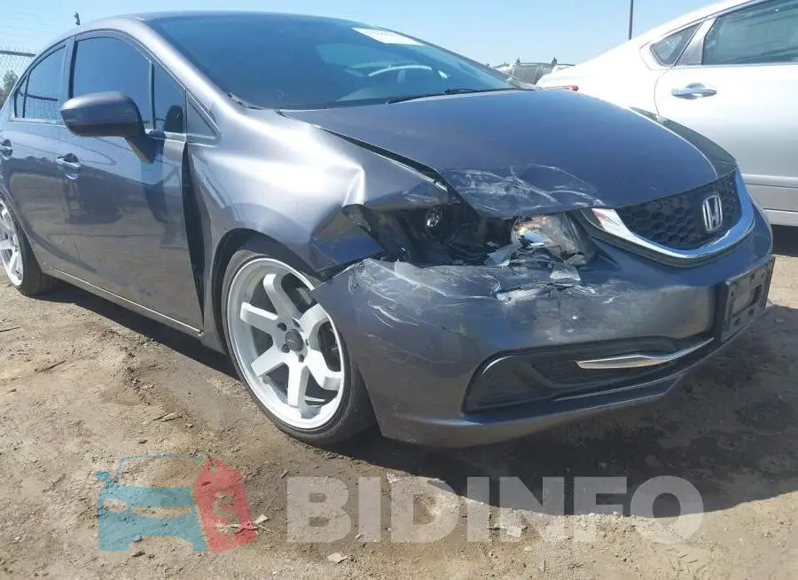 19XFB2F55EE061104 Photo# 6