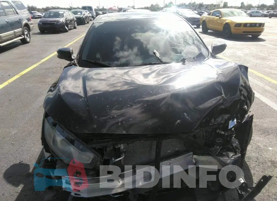 19XFC2F72GE064589 Photo# 6