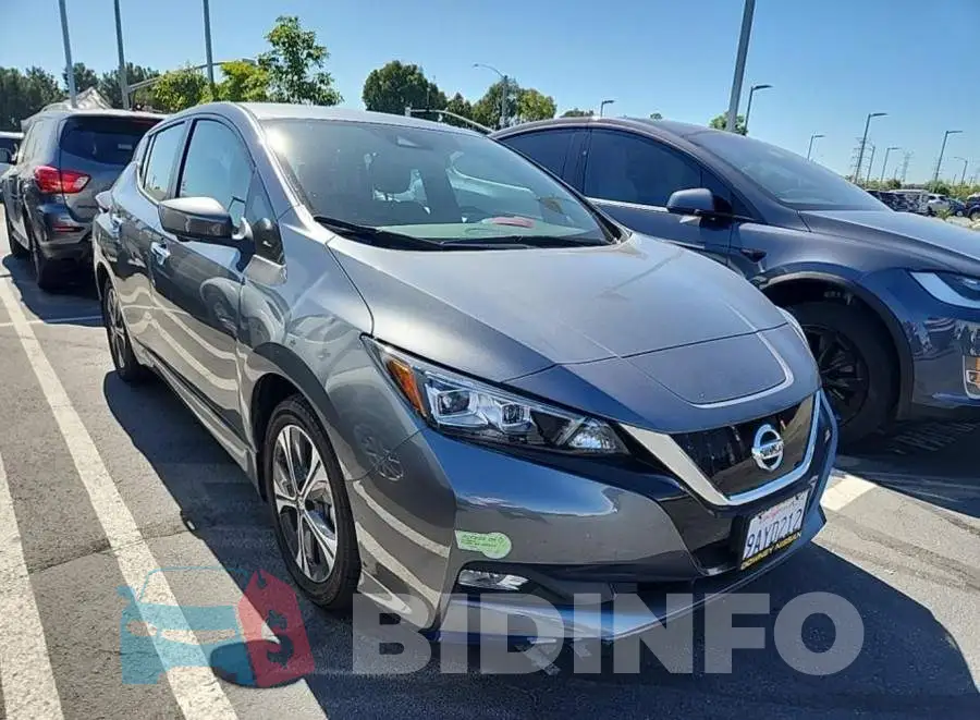1N4BZ1CV8NC560114 Photo# 1