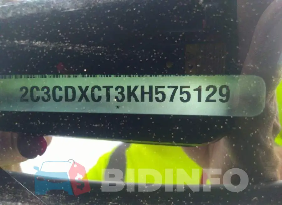 2C3CDXCT3KH575129 Photo# 9