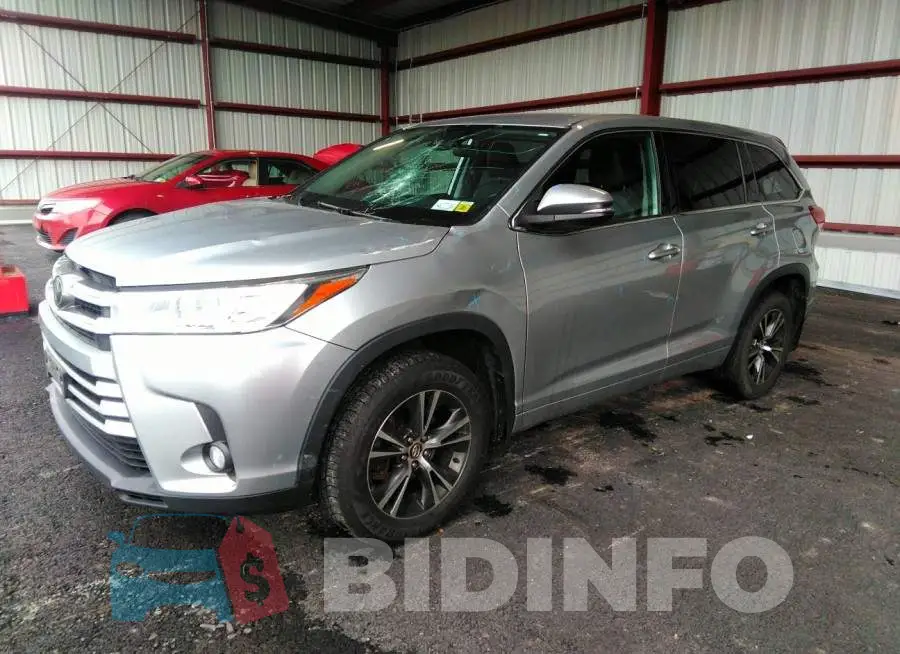 5TDBZRFH8JS857083 Photo# 2