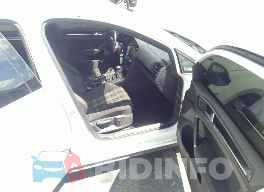 3VW4T7AU5FM024607 Photo# 5