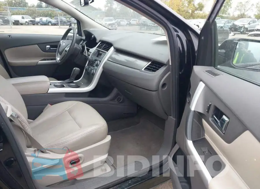 2FMDK3JC3DBA26534 Photo# 5