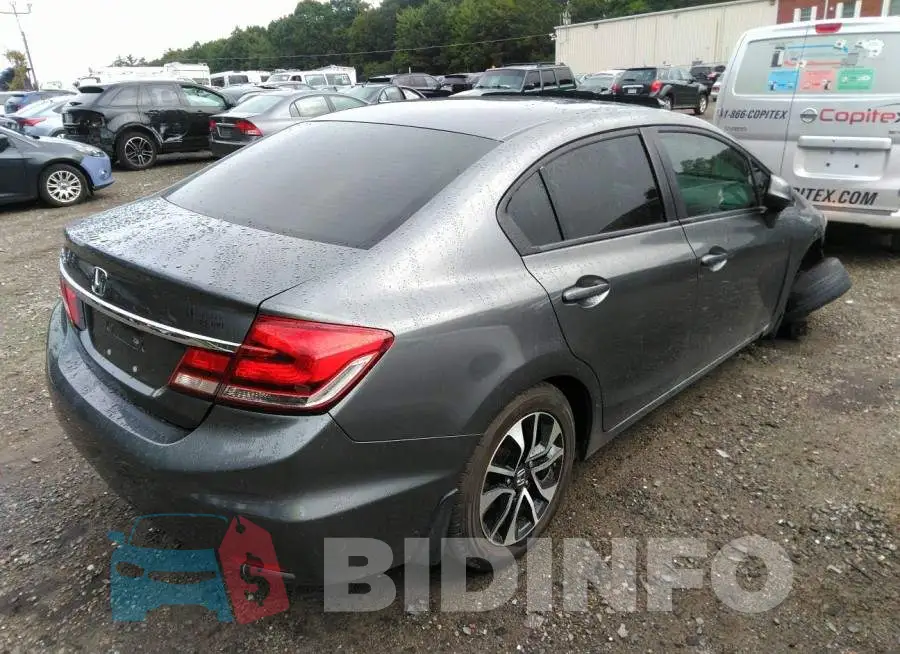 19XFB2F93DE010833 Photo# 4