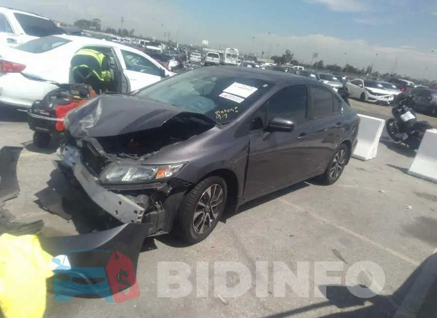 2HGFB2F84FH553026 Photo# 2