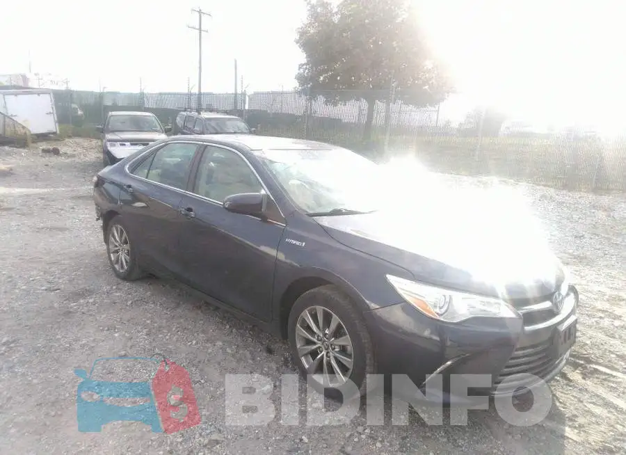 4T1BD1FK6HU208623 Photo# 1