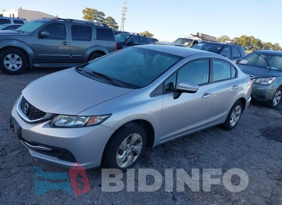 19XFB2F53FE019550 Photo# 2