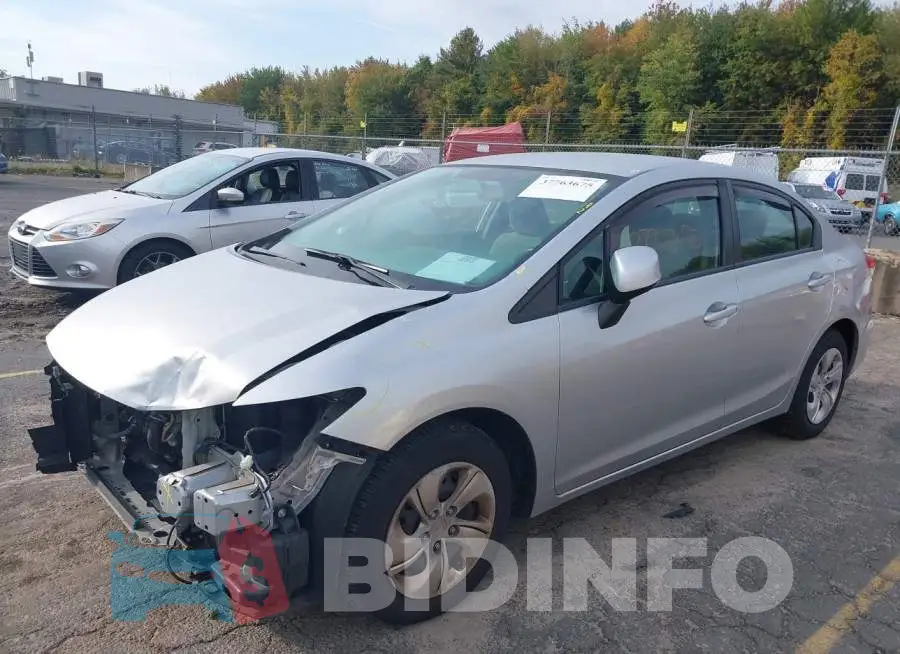 2HGFB2F57DH571233 Photo# 2