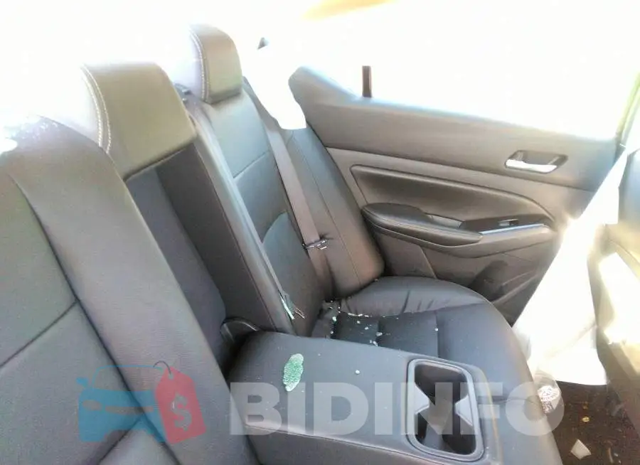 1N4BL4EV9LC140083 Photo# 8