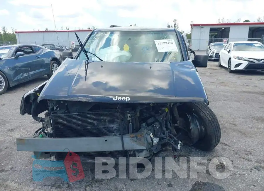 1C4NJPBAXED626916 Photo# 6