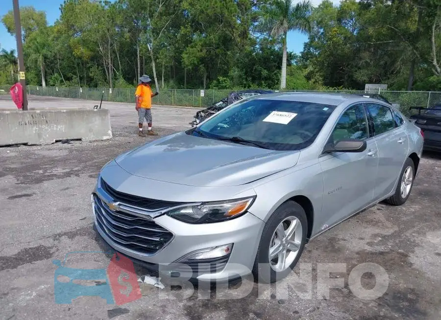 1G1ZB5ST6KF213372 Photo# 2