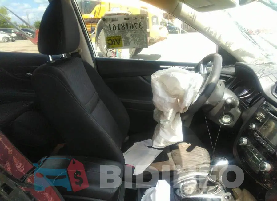 JN8AT2MT8HW135672 Photo# 5