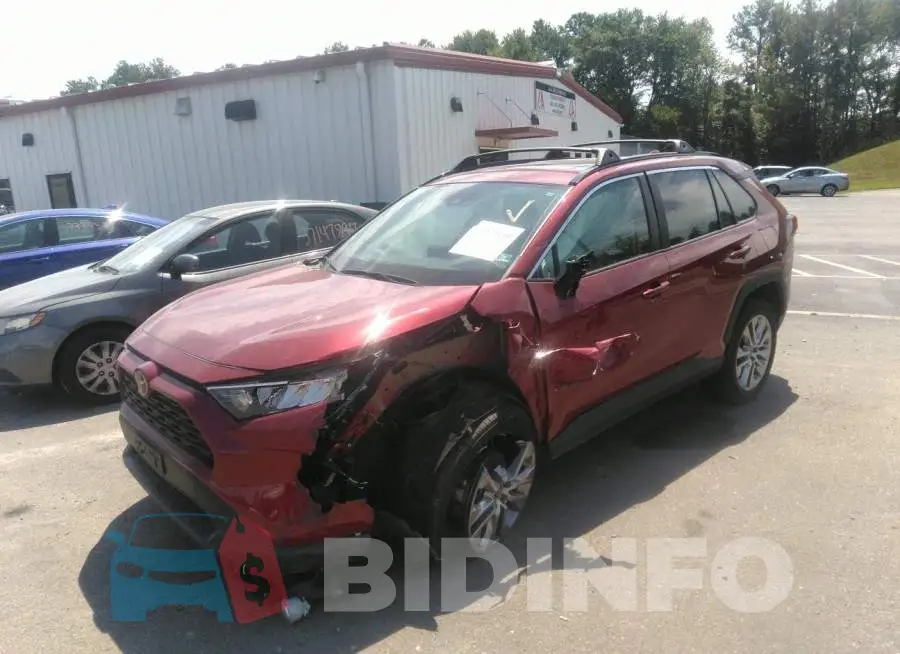 2T3A1RFV8LC128044 Photo# 2
