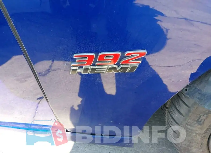 2C3CDXGJ7KH728538 Photo# 4