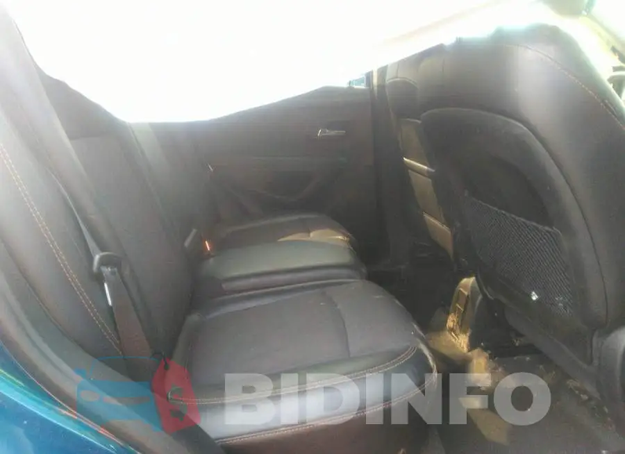 3GNCJPSB3KL210493 Photo# 8