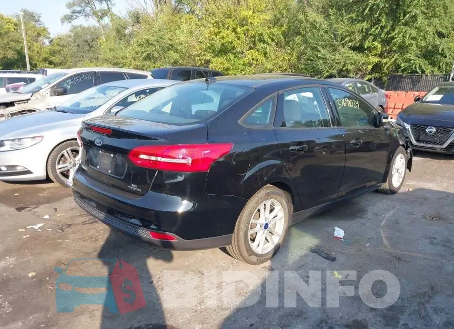 1FADP3F21GL369293 Photo# 4