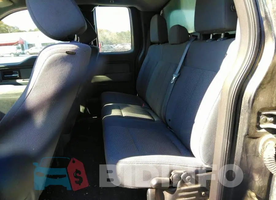 1FTFX1CF4DFD75405 Photo# 8