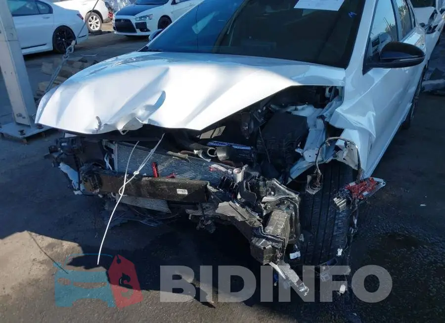 3KPF44AC4NE496093 Photo# 6
