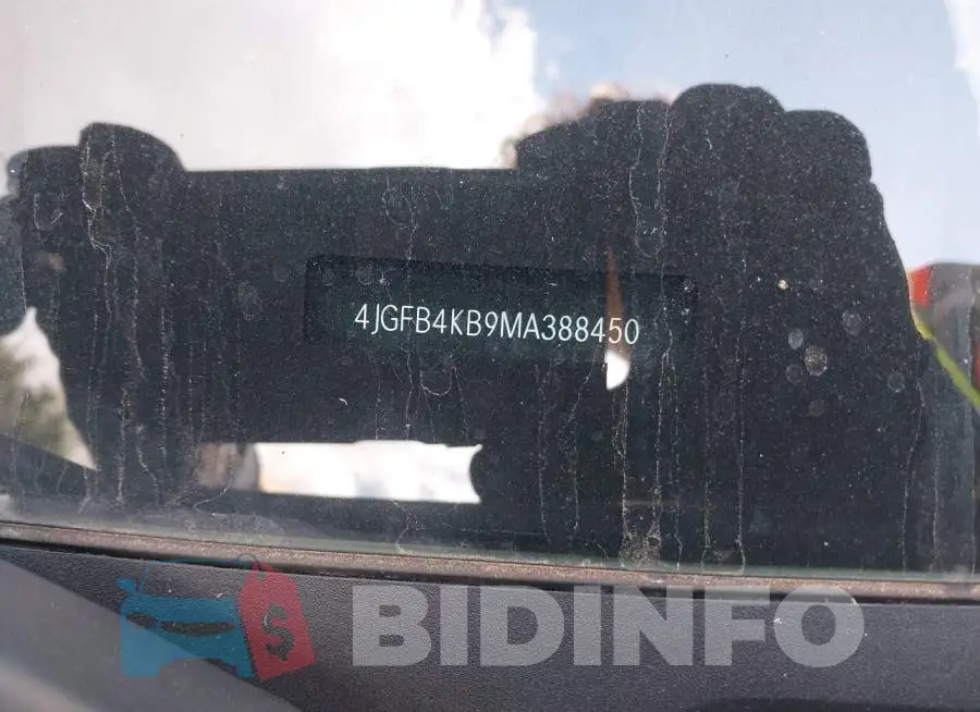 4JGFB4KB9MA388450 Photo# 9