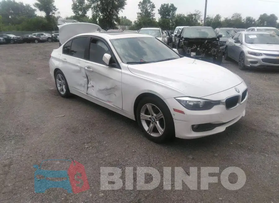 WBA3C3G50FNS74699 Photo# 1