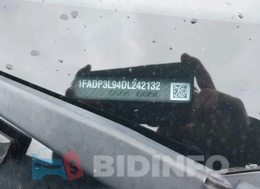 1FADP3L94DL242132 Photo# 9