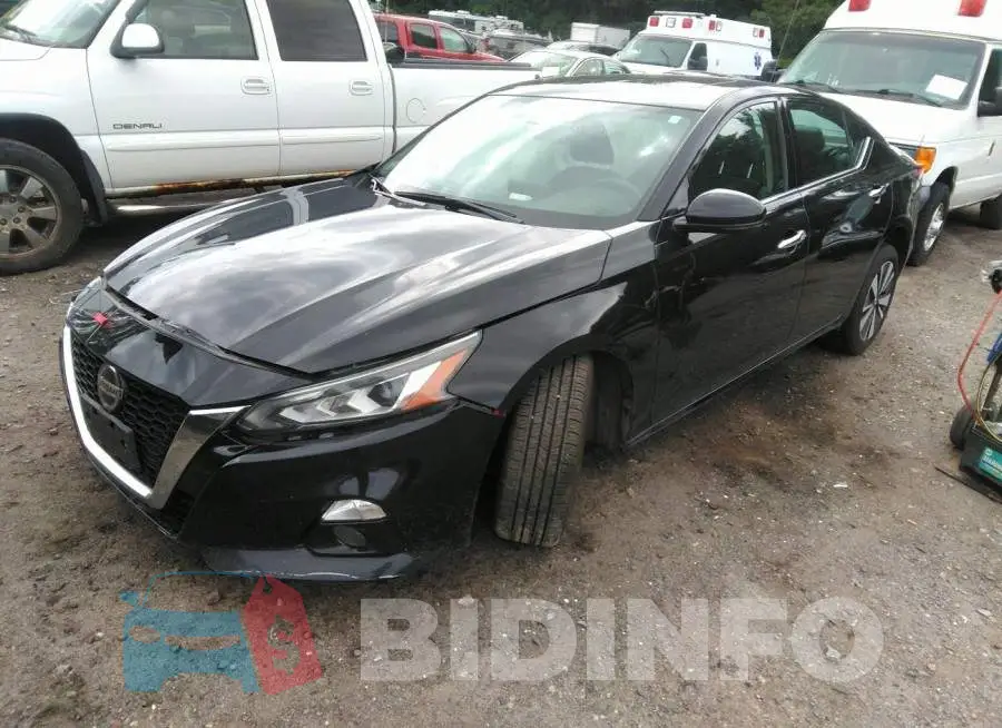 1N4BL4EV7LC157142 Photo# 2