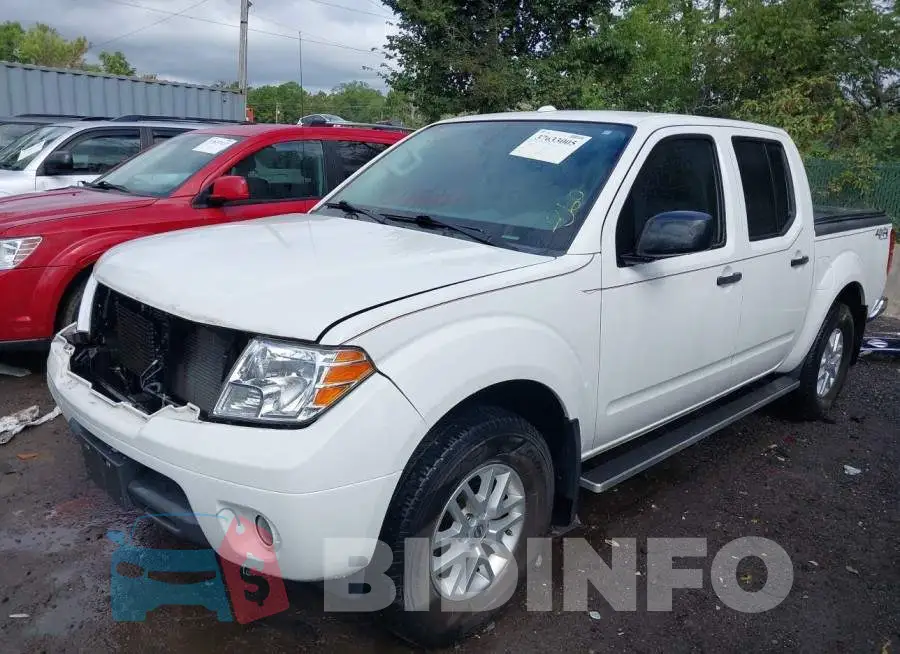 1N6AD0EV6JN766247 Photo# 2
