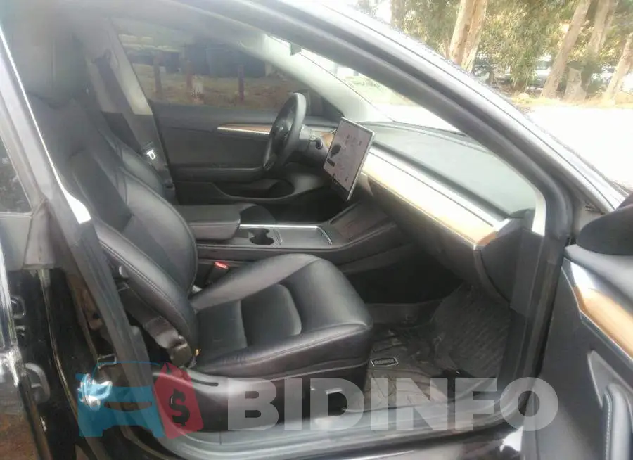 5YJ3E1EB3NF208123 Photo# 5