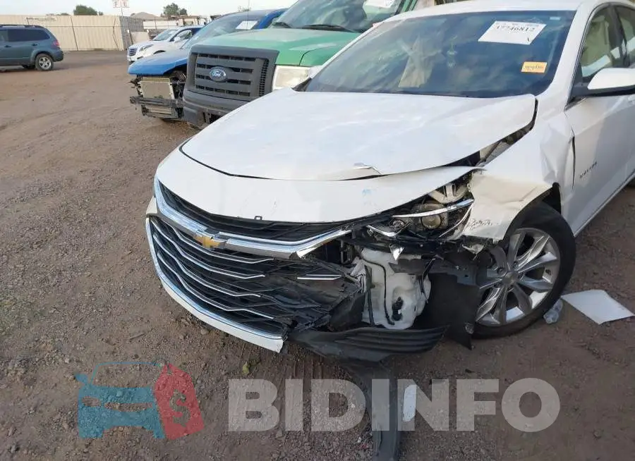 1G1ZD5ST4LF010945 Photo# 6
