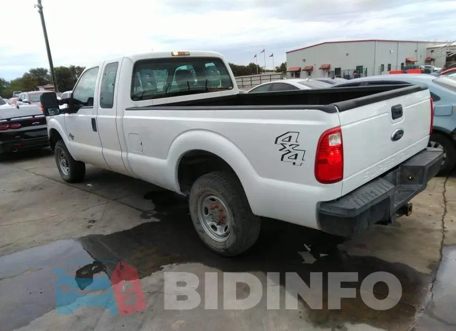 1FT7X2BT1FED59821 Photo# 3