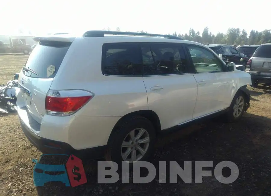 5TDBK3EH5DS204038 Photo# 4