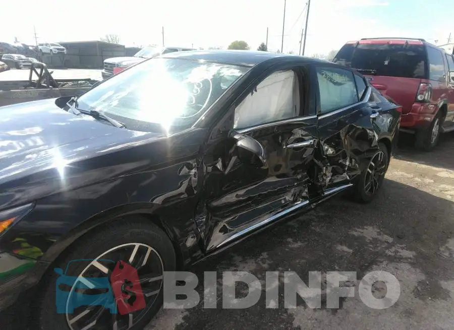 1N4BL4DV7LC100649 Photo# 6