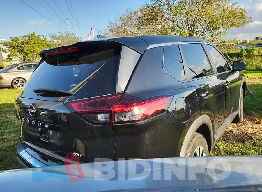 5N1BT3BA1NC675364 Photo# 4
