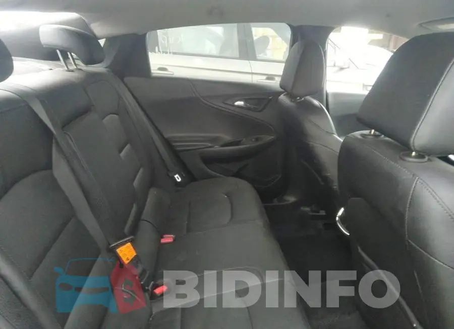 1G1ZD5ST3KF149883 Photo# 8